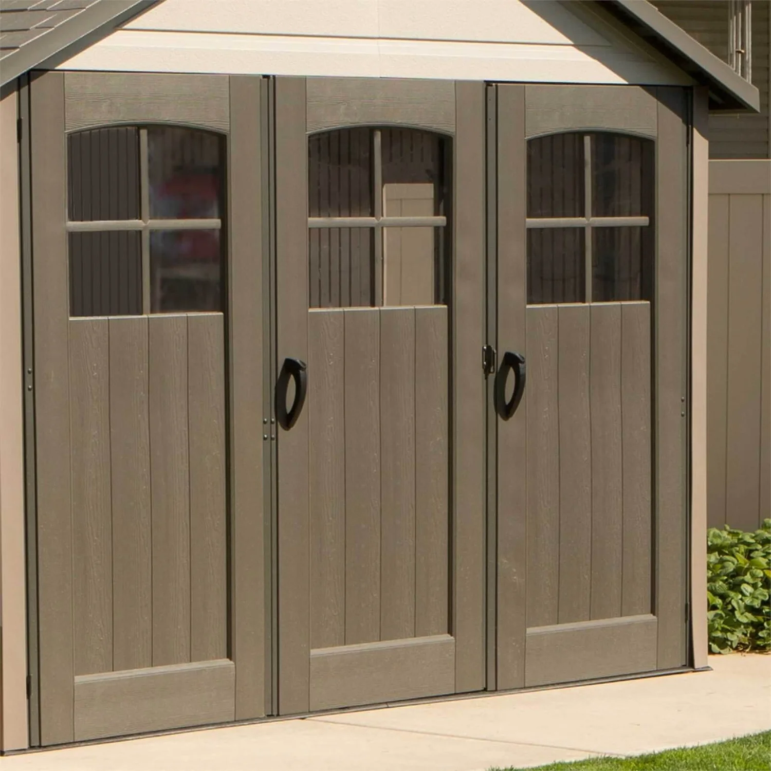 Lifetime 11x21 Ft Outdoor Storage Shed - Image 4