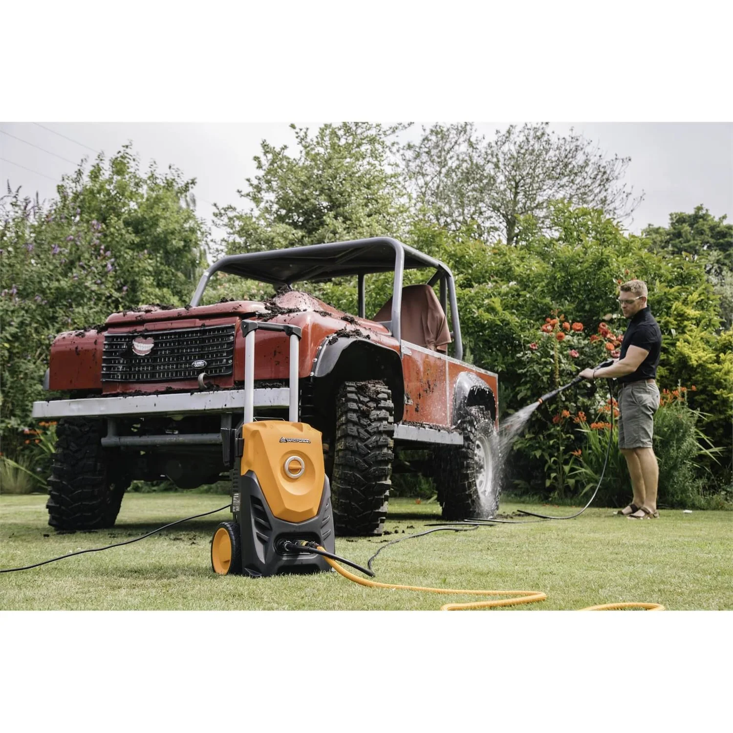 Yard Force 130 Bar 1800W High-Pressure Washer With Accessories - Image 3