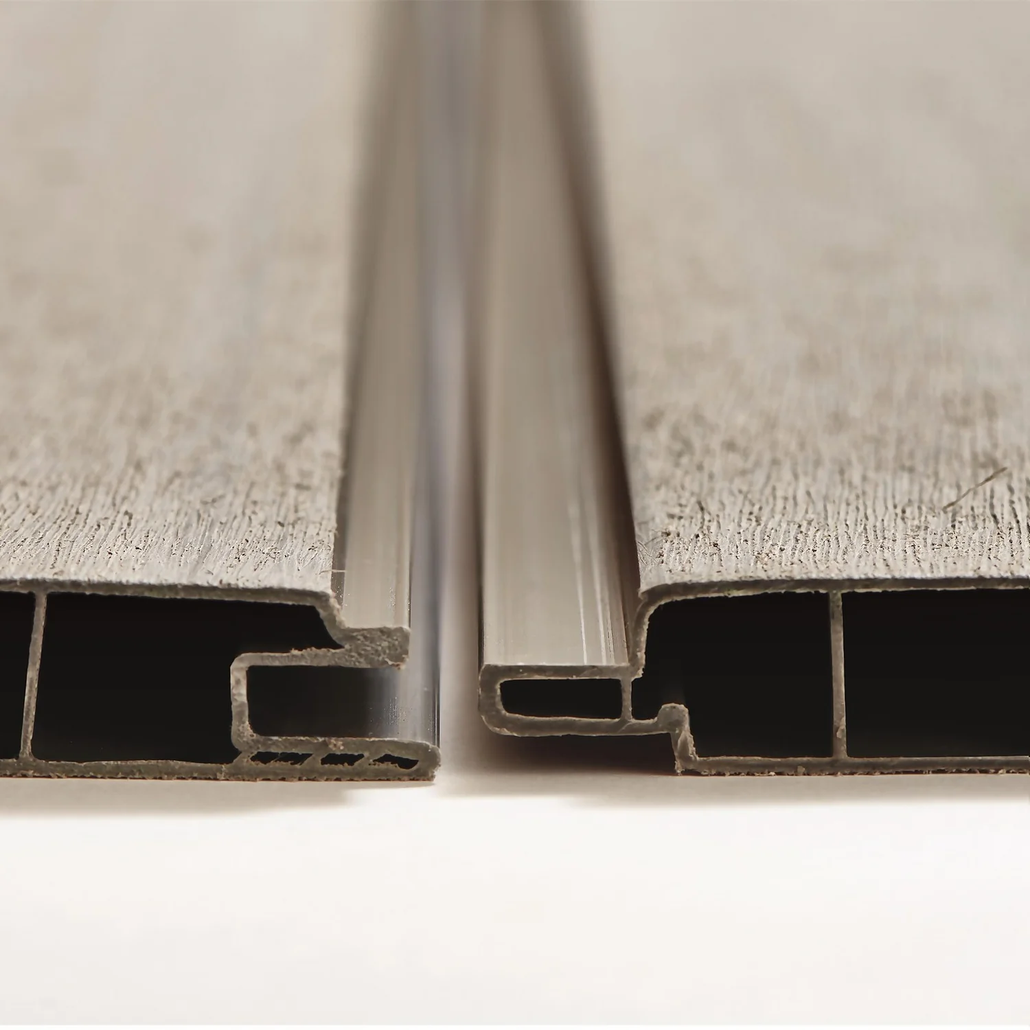 Keter Oakland 7.5 X 11ft Outdoor Garden Apex Storage Shed - Grey - Image 3