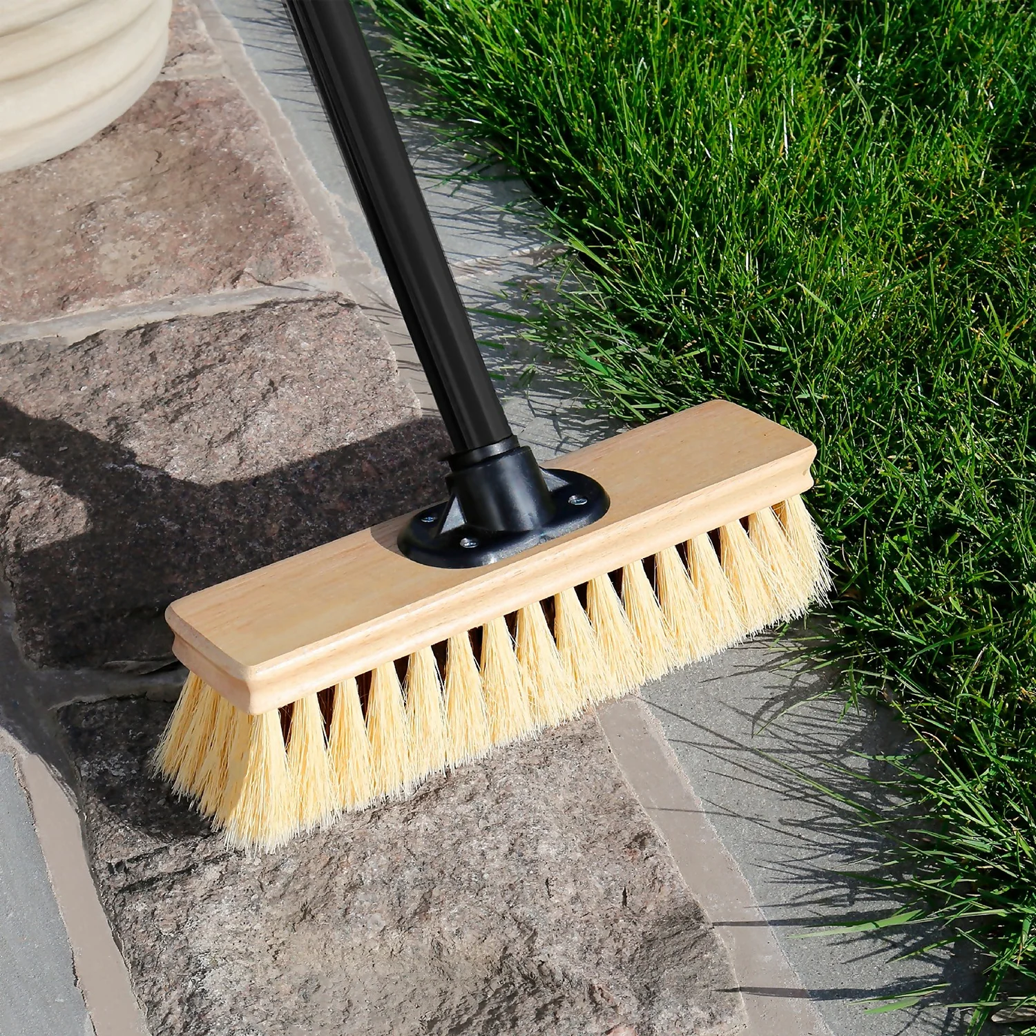 Charles Bentley 300mm Dual Fill Garden Broom - Image 2