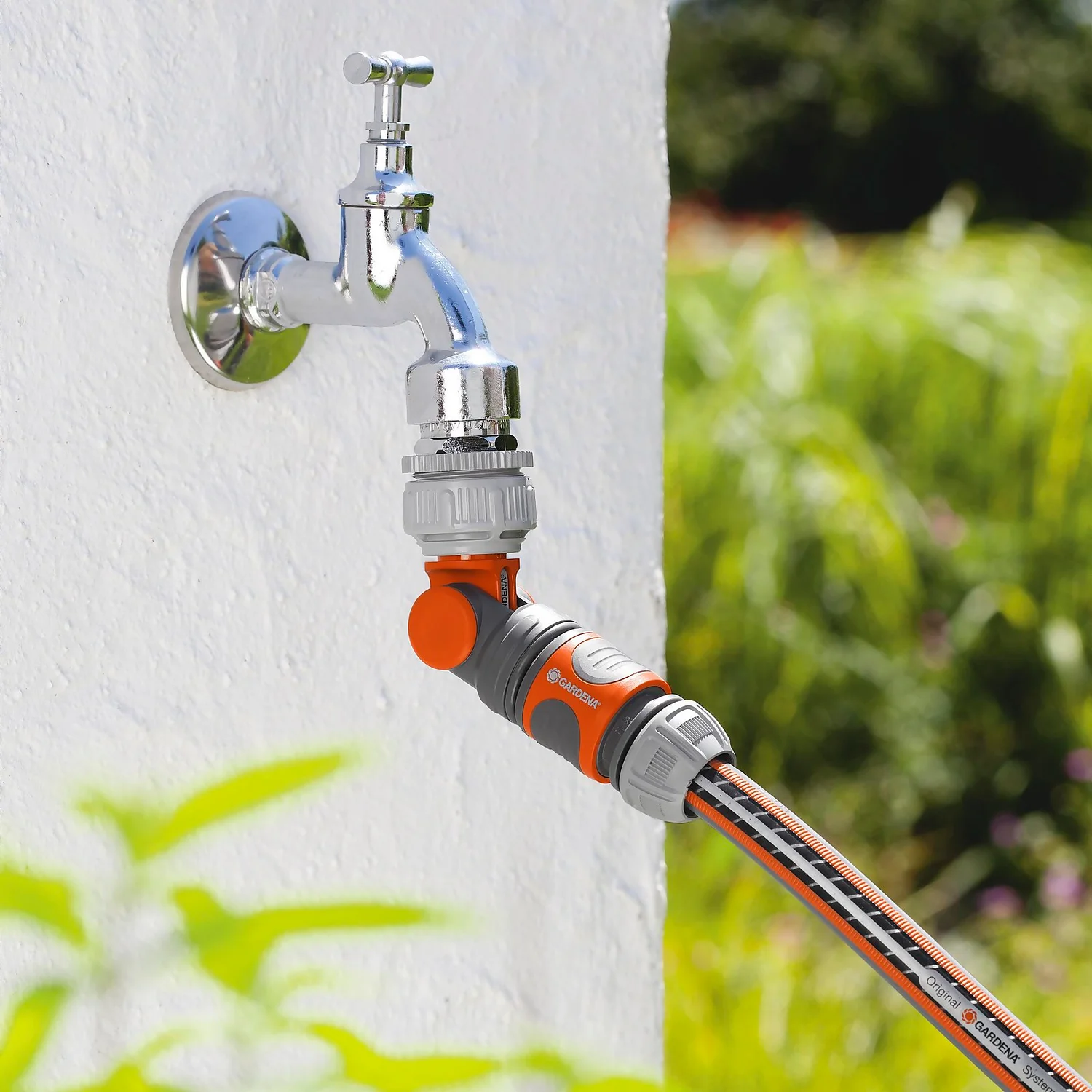 GARDENA Angled Tap Hose Pipe Connector - Image 4